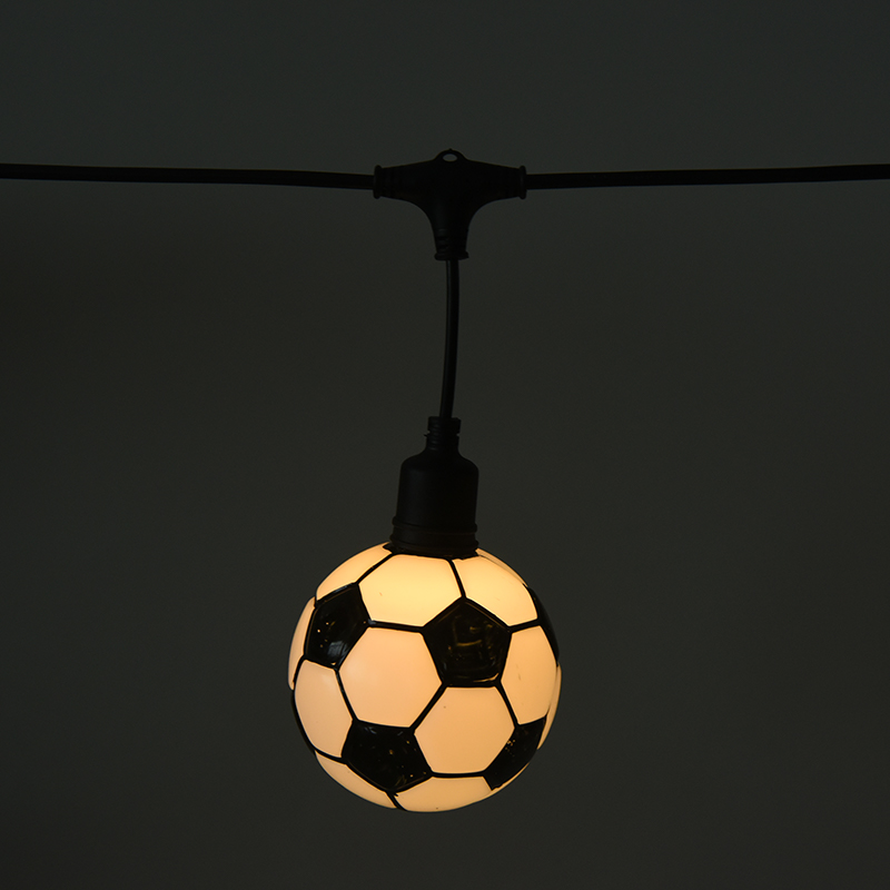 Reťazové svetlá s futbalovou tematikou (5 metrov, 10 svetiel)